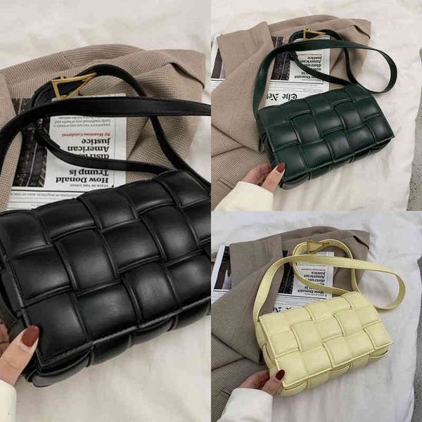 bags classic evening venetas wholesale designer bottegas soft handbags leather plaid woven boston pillow trend ruth same messenger small squ
bags classic evening venetas wholesale designer bottegas soft handbags leather plaid woven boston pillow trend ruth same messenger small squ