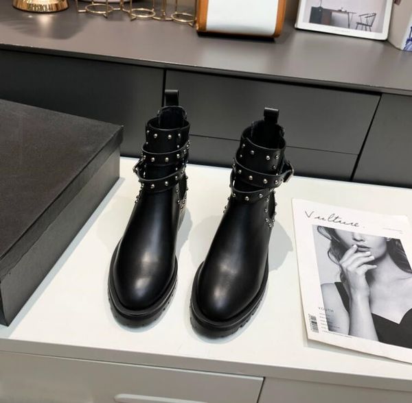 designer women boots autumn and winter boots martin desert boot ankle booties cashmere straps 100% real leather 6 style medal heavy duty sol, Black
designer women boots autumn and winter boots martin desert boot ankle booties cashmere straps 100% real leather 6 style medal heavy duty sol, Black