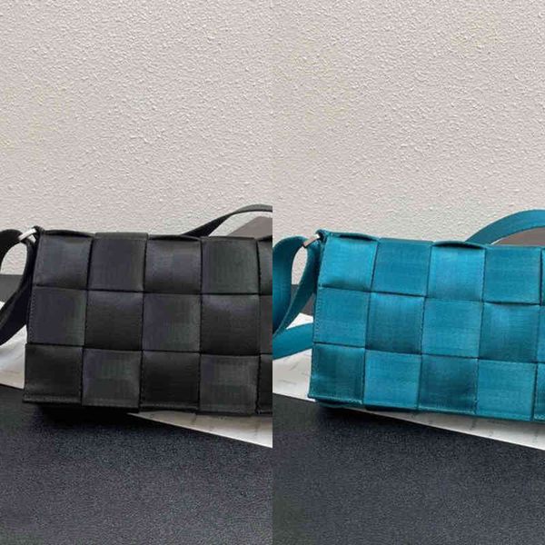 crossbody evening bags bbottegasss designer handbags venetasss woven bag nylon messenger men's women's high-quality pillow
crossbody evening bags bbottegasss designer handbags venetasss woven bag nylon messenger men's women's high-quality pillow