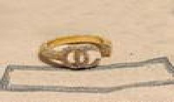 fashion iced out rings anelli bague for lady women party wedding lovers gif, Golden;silver
fashion iced out rings anelli bague for lady women party wedding lovers gif, Golden;silver