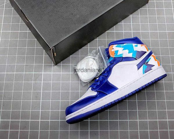 boots jumpman 1 mid gs geometric print white chlorine blue shoes outdoor trainers sports with original box fast delivery, Black
boots jumpman 1 mid gs geometric print white chlorine blue shoes outdoor trainers sports with original box fast delivery, Black