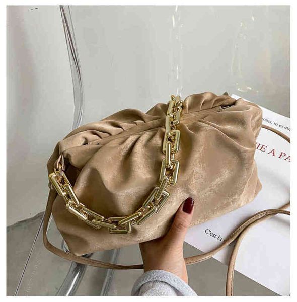 bags classic evening cloud venetas velvet bottegas wholesale women's trendy fashion chain armpit minority hand bag woven crossbody bag
bags classic evening cloud venetas velvet bottegas wholesale women's trendy fashion chain armpit minority hand bag woven crossbody bag