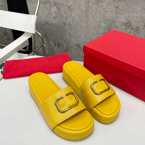 fashion bottoms studded slippers studs rivet suede sandals women printed slides flat shoes summer red thick sole outdoor, Black
fashion bottoms studded slippers studs rivet suede sandals women printed slides flat shoes summer red thick sole outdoor, Black