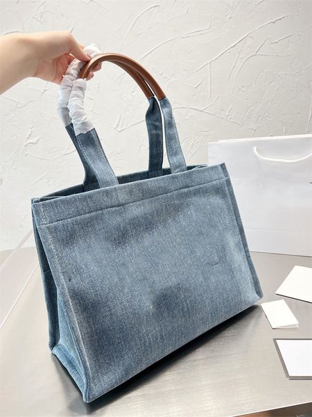 fashion luxury shoulder bags designer denim blue shopping bag elegant totes designer handbag women large capacity causal hangbags classic tr
fashion luxury shoulder bags designer denim blue shopping bag elegant totes designer handbag women large capacity causal hangbags classic tr