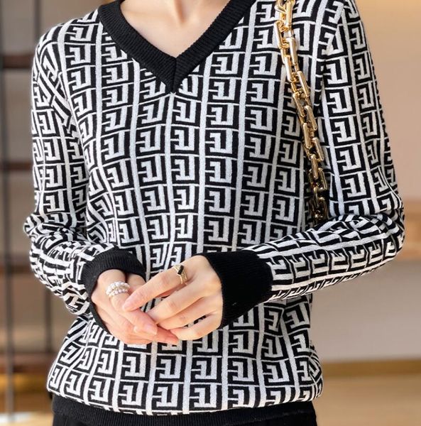 women v neck soft oversized knitted sweater stylish single breasted long sleeve plaid cardigan autumn harajuku knitwear top, White;black
women v neck soft oversized knitted sweater stylish single breasted long sleeve plaid cardigan autumn harajuku knitwear top, White;black