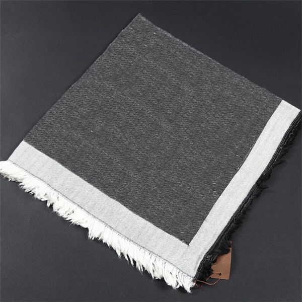 2021 classic woemn scarf fashion scarf shawl 140 140cm without box 2021241g, Blue;gray
2021 classic woemn scarf fashion scarf shawl 140 140cm without box 2021241g, Blue;gray