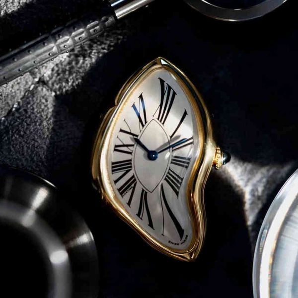 men women sapphire crystal quartz watch original surrealism art design wristwatch waterproof stainless steel irregular shape, Slivery;brown
men women sapphire crystal quartz watch original surrealism art design wristwatch waterproof stainless steel irregular shape, Slivery;brown