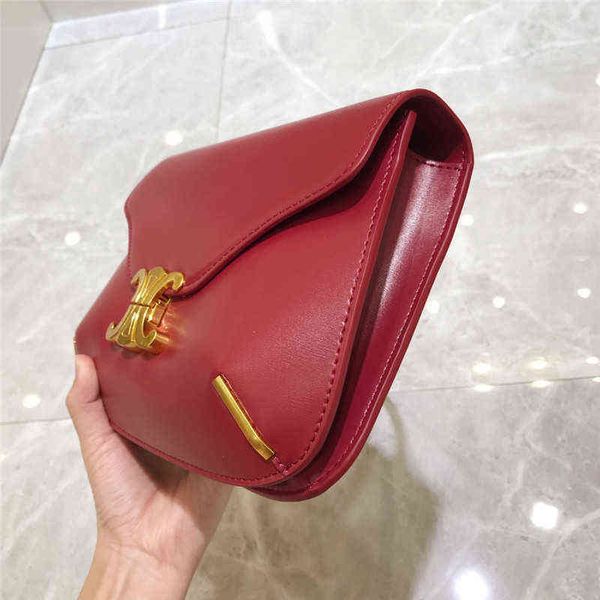 c1fu fashionable new triumphal arch tofu bag chain armpit large capacity saddle versatile one shoulder messenger small square
c1fu fashionable new triumphal arch tofu bag chain armpit large capacity saddle versatile one shoulder messenger small square