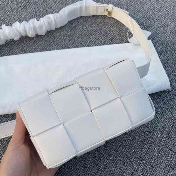 luxury evening bags classic venetasss bbottegasss handbags small women's woven leather square pillow waist magnetic buckle single shoul
luxury evening bags classic venetasss bbottegasss handbags small women's woven leather square pillow waist magnetic buckle single shoul
