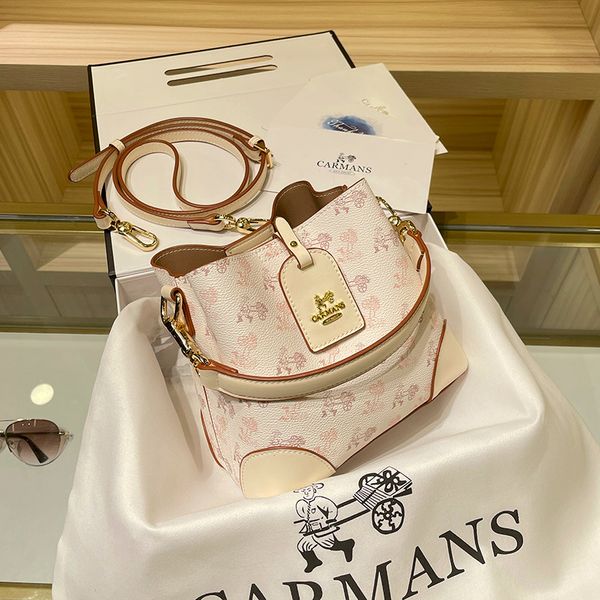 designer cosmetic bags bucket bags soft leather fashion versatile one shoulder messenger bags
designer cosmetic bags bucket bags soft leather fashion versatile one shoulder messenger bags