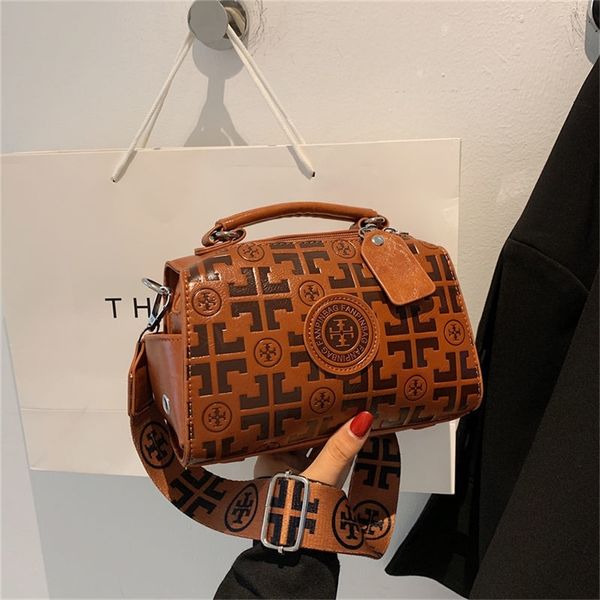 tote bag portable off 2022 small versatile advanced embossed 18% handbags new fashion women's boston shoulder trendy messenger sq fhxm
tote bag portable off 2022 small versatile advanced embossed 18% handbags new fashion women's boston shoulder trendy messenger sq fhxm