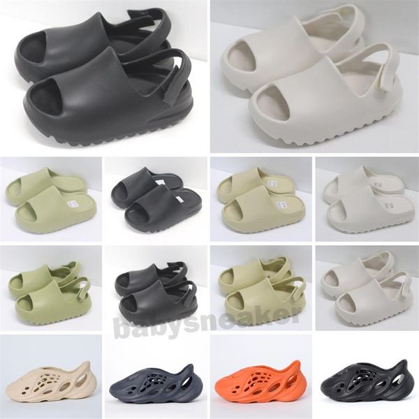 2021 fashion eva foam runner kan slides toddlers infants kids childrens slippers triple red white black desert sand bone resin san209j
2021 fashion eva foam runner kan slides toddlers infants kids childrens slippers triple red white black desert sand bone resin san209j