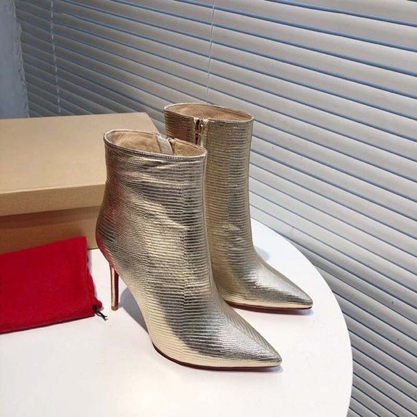 new fashion designer boots winter snow fur satin boots classic ankle leather outdoor shoes knee matt rubber strong thermal insulation effect, Black
new fashion designer boots winter snow fur satin boots classic ankle leather outdoor shoes knee matt rubber strong thermal insulation effect, Black