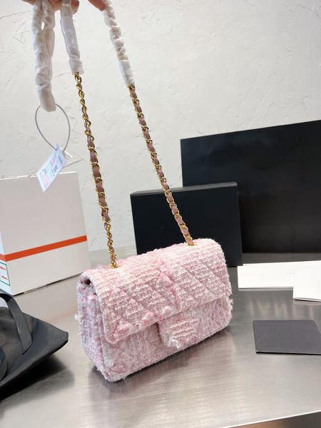pink tweed mini flip bags matelasse chain cross shoulder luxury designer women's bag
pink tweed mini flip bags matelasse chain cross shoulder luxury designer women's bag