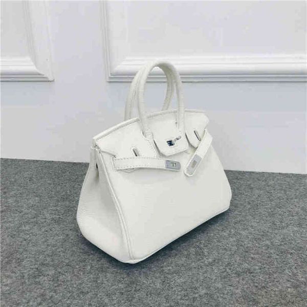 bags luxury evening herme bag silver button head layer leather litchi pattern handbag large capacity soft one shoulder fashion women's
bags luxury evening herme bag silver button head layer leather litchi pattern handbag large capacity soft one shoulder fashion women's