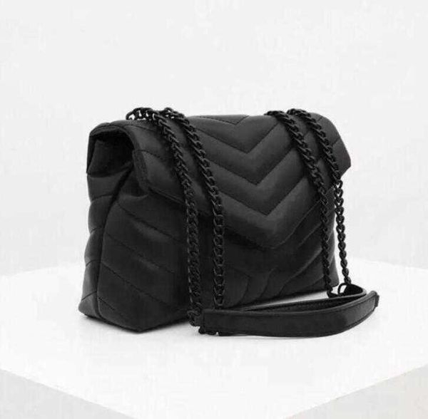 2022 luxury handbag shoulder bag designer seam leather ladies metal chain clamshell messenger bags 31cm
2022 luxury handbag shoulder bag designer seam leather ladies metal chain clamshell messenger bags 31cm