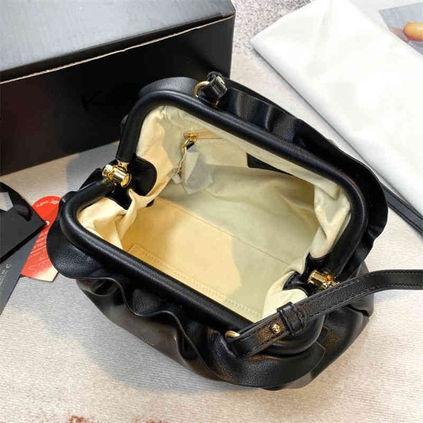 bags evening classic soft s light bottegas french sheepskin thick chain swallow women's large capacity dumplings single shoulder undera
bags evening classic soft s light bottegas french sheepskin thick chain swallow women's large capacity dumplings single shoulder undera