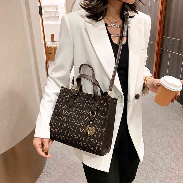 louiseity 1 viutonity capacity off bag fashion quality shoulder broadband portable single messenger spring 74% luxury tote bag81jr ihakt
louiseity 1 viutonity capacity off bag fashion quality shoulder broadband portable single messenger spring 74% luxury tote bag81jr ihakt