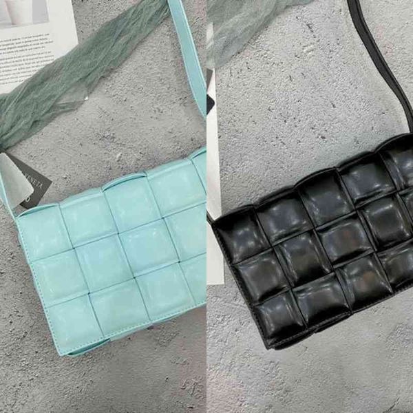evening bags handbags venetasss designer bbottegasss pillow autumn same winter star bag female leather bubble woven student retro ver
evening bags handbags venetasss designer bbottegasss pillow autumn same winter star bag female leather bubble woven student retro ver