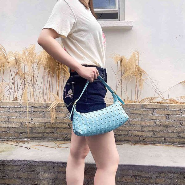 bags classic evening knitting designer venetassss hands bottegasssss family underarm ins fashion japan and south korea crescent soft leather
bags classic evening knitting designer venetassss hands bottegasssss family underarm ins fashion japan and south korea crescent soft leather