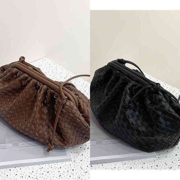 evening bags crossbody bbottegasss designer handbags venetasss soft leather woven net red cloud bag fan yangqi women's spring and sum
evening bags crossbody bbottegasss designer handbags venetasss soft leather woven net red cloud bag fan yangqi women's spring and sum