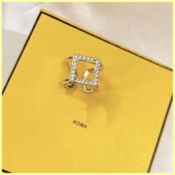 2021 full diamonds ring mens women luxurys designer jewelry letter f rings engagement rings for womens men gold love ring men gift182n, Slivery;golden
2021 full diamonds ring mens women luxurys designer jewelry letter f rings engagement rings for womens men gold love ring men gift182n, Slivery;golden