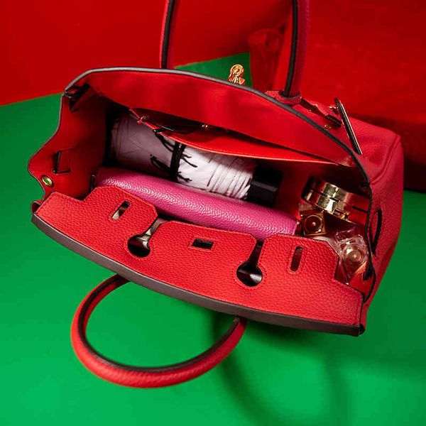 evening bags luxury classic designer handbags female brikins lychee pattern portable one shoulder fashion messenger bride
evening bags luxury classic designer handbags female brikins lychee pattern portable one shoulder fashion messenger bride