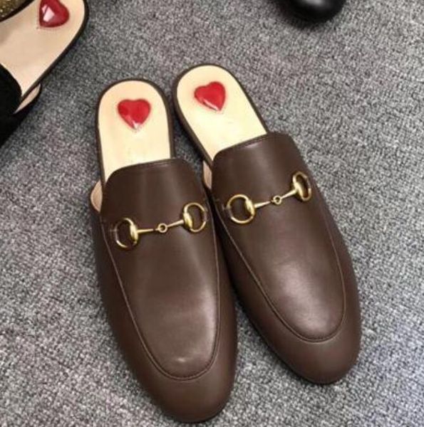 ladies beach slippers flat baotou herringbone slippers leather backless bee metal sandals, Black
ladies beach slippers flat baotou herringbone slippers leather backless bee metal sandals, Black