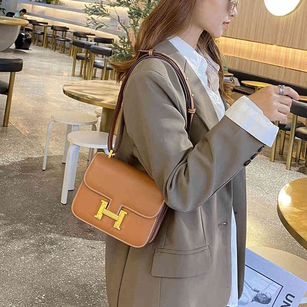bags evening luxury h fasion buckle kangkang bag stewardess leater women's tofu single soulder messenger small square good
bags evening luxury h fasion buckle kangkang bag stewardess leater women's tofu single soulder messenger small square good