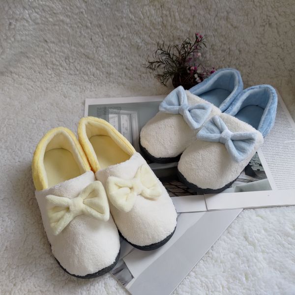women's home household slippers autumn and winter plush indoor warm non-slip slippers, Black
women's home household slippers autumn and winter plush indoor warm non-slip slippers, Black