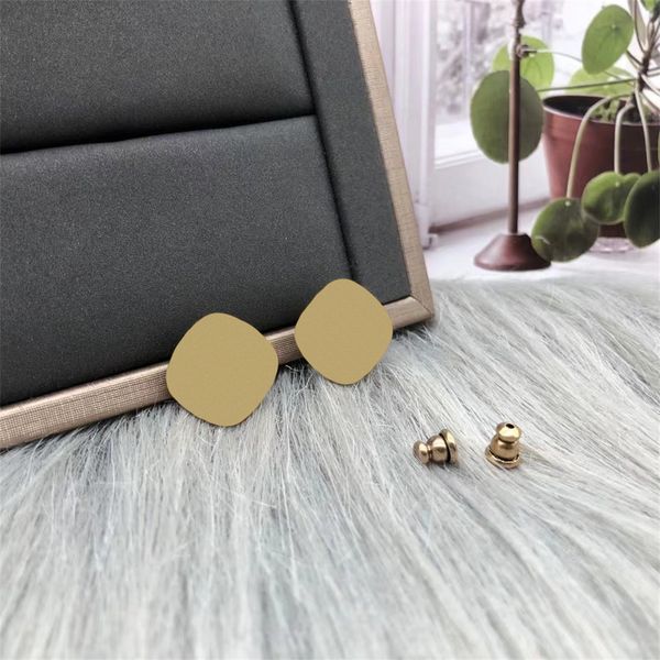rose gold sterling silver heart designer earring stud dongjewelrys cute sweet jewelry exaggerated temperament comfortabl earings, Golden;silver
rose gold sterling silver heart designer earring stud dongjewelrys cute sweet jewelry exaggerated temperament comfortabl earings, Golden;silver