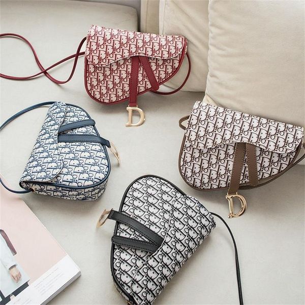 louiseity 1 viutonity mini printed 20% new messenger off bags net red trend personalized contrast horseshoe women's c itsa, Red;black
louiseity 1 viutonity mini printed 20% new messenger off bags net red trend personalized contrast horseshoe women's c itsa, Red;black