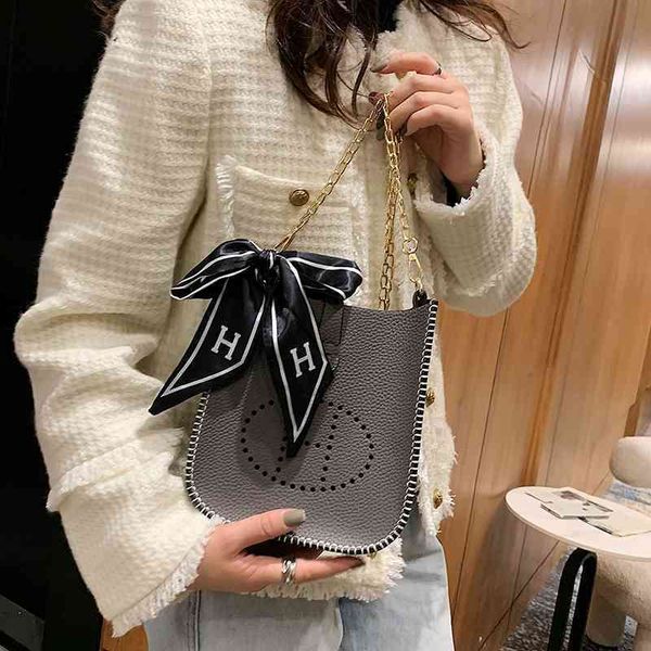 bags evening luxury h bag h home silk belt leather bag hand sewn diy material woven women's self-made bucket single shoulder messenger
bags evening luxury h bag h home silk belt leather bag hand sewn diy material woven women's self-made bucket single shoulder messenger