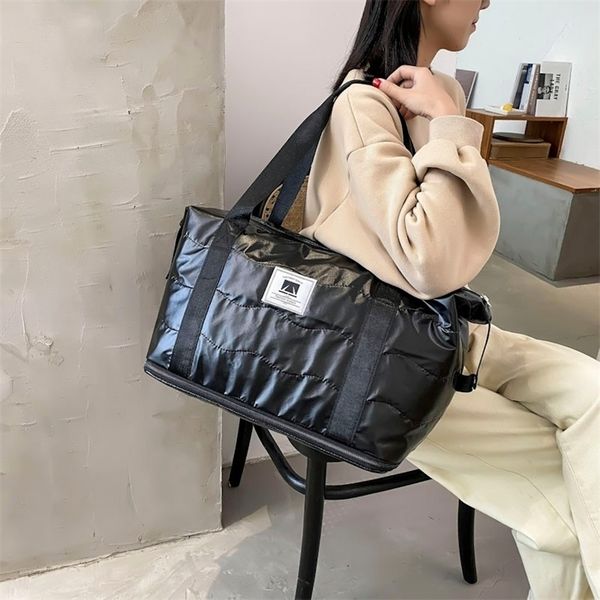space cotton travel bag adjustable fashion cabin tote handbag carry on luggage waterproof fitness shoulder for women 220819
space cotton travel bag adjustable fashion cabin tote handbag carry on luggage waterproof fitness shoulder for women 220819