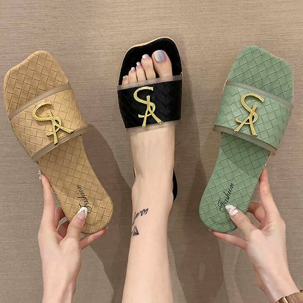 women letters slippers outdoor soft bottom slides square sandals beach shoes flip-flops, Black
women letters slippers outdoor soft bottom slides square sandals beach shoes flip-flops, Black