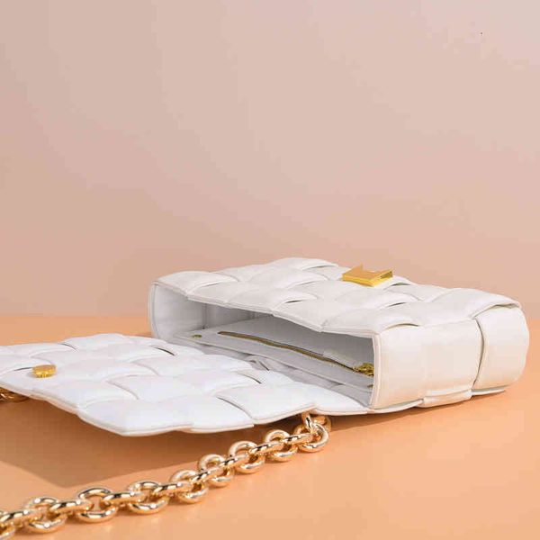 bags classic evening venetassss bottegasssss luxury women's handbags messenger single shoulder fashion leather woven thick chain hand-h
bags classic evening venetassss bottegasssss luxury women's handbags messenger single shoulder fashion leather woven thick chain hand-h