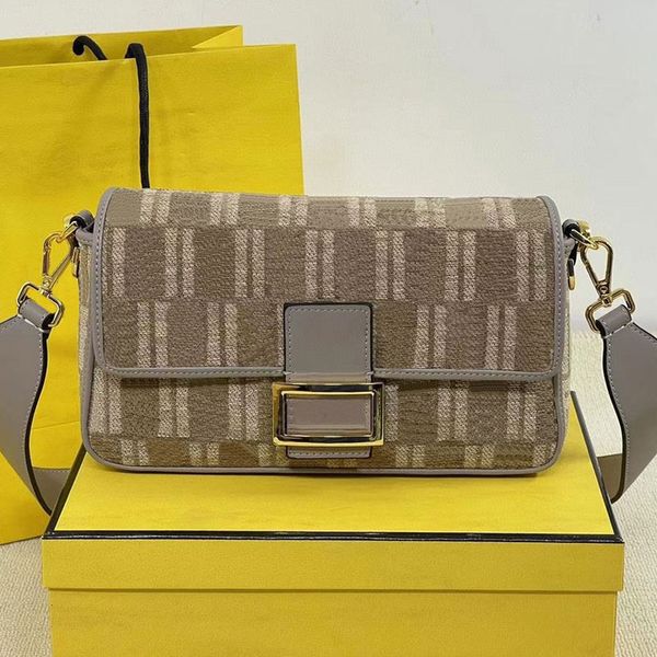 baguette bag new women handbags chain shoulder bags crossbody bag coin purse canvas cowhide genuine leather fashion letter embroidery magnet
baguette bag new women handbags chain shoulder bags crossbody bag coin purse canvas cowhide genuine leather fashion letter embroidery magnet