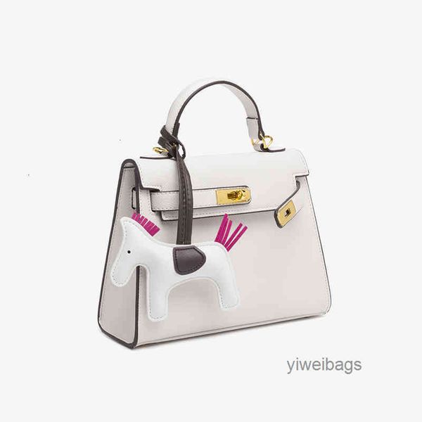 bags good evening selling crossbody designer bags fashion h bag leisure women's print medium versatile messenger single shoulder hand
bags good evening selling crossbody designer bags fashion h bag leisure women's print medium versatile messenger single shoulder hand