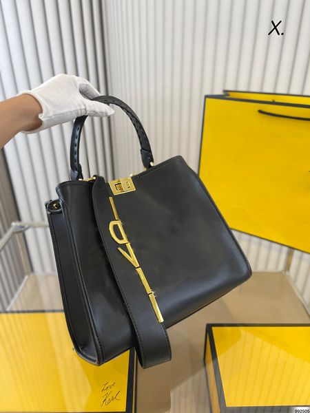 luxury designer bag autumn joint new men's and women's handbags
luxury designer bag autumn joint new men's and women's handbags