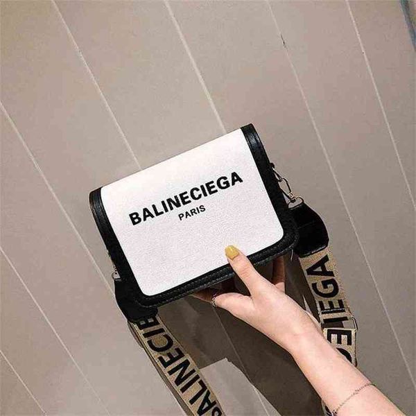 65% off factory clearance one shoulder diagonal straddle women's square ins super fire fairy small new trendy korean fashion bouncing b
65% off factory clearance one shoulder diagonal straddle women's square ins super fire fairy small new trendy korean fashion bouncing b