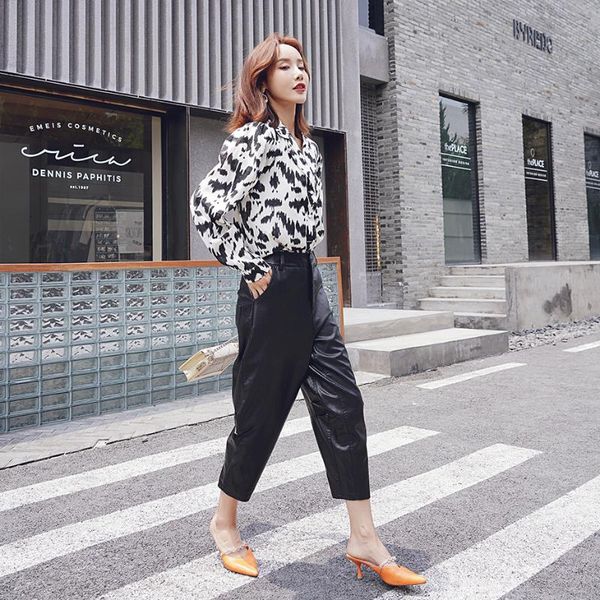 women's pants & capris vintage chic pu women leather trousers wide pencil street style high waisted black calf-length bottoms pluswomen, Black;white
women's pants & capris vintage chic pu women leather trousers wide pencil street style high waisted black calf-length bottoms pluswomen, Black;white