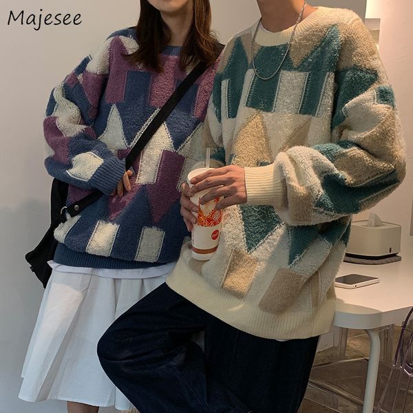 men pullovers loose personality patchwork couples college autumn winter knitted outwear sweaters chic casual vintage sueter male 220822, White;black
men pullovers loose personality patchwork couples college autumn winter knitted outwear sweaters chic casual vintage sueter male 220822, White;black