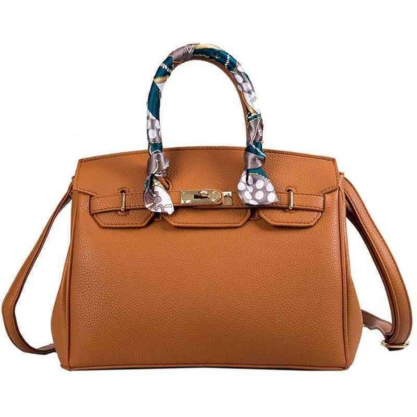 evening bags luxury designers hand herme women's version versatile messenger single shoulder bag fashion handbag
evening bags luxury designers hand herme women's version versatile messenger single shoulder bag fashion handbag