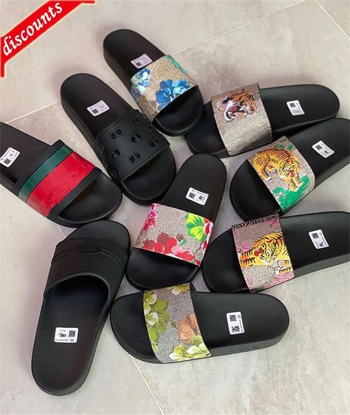 2023 men rubber slides slippers designer flip flops women sandal tiger floral brocade flat slipper striped bee original sandals summer beach, Black
2023 men rubber slides slippers designer flip flops women sandal tiger floral brocade flat slipper striped bee original sandals summer beach, Black