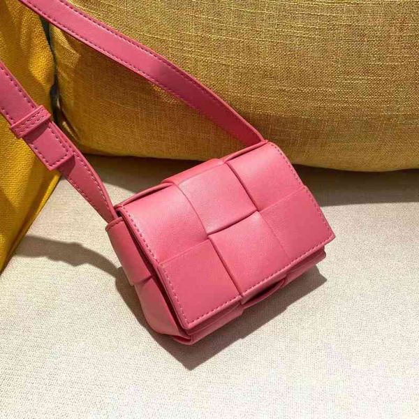 evening bags classic square venetas mini bottegas wholesale mini cute small bag large woven three lattice leather women's woven crossbo
evening bags classic square venetas mini bottegas wholesale mini cute small bag large woven three lattice leather women's woven crossbo