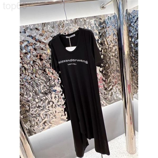 casual dresses designer fashion brand 22 spring / summer new niche design diamond letter dress women's short sleeve u-neck fashion o67t, Black;gray
casual dresses designer fashion brand 22 spring / summer new niche design diamond letter dress women's short sleeve u-neck fashion o67t, Black;gray