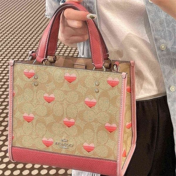 designer luxury women bag coch handbag fashion inclined shoulder bags versatile purses cochs totes large capacity saddle wallet 7a bndf
designer luxury women bag coch handbag fashion inclined shoulder bags versatile purses cochs totes large capacity saddle wallet 7a bndf
