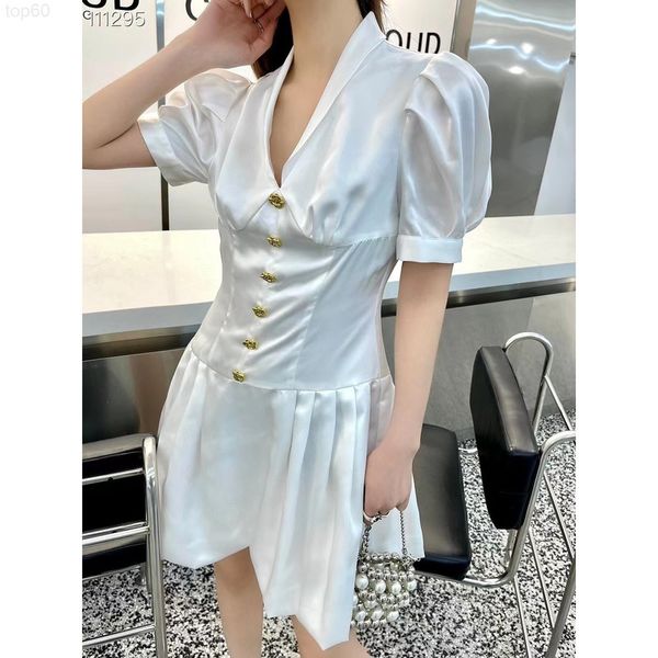 casual dresses designer fashion brand 22 spring / summer new gold flower button decoration bud skirt design waist closing dress women's, Black;gray
casual dresses designer fashion brand 22 spring / summer new gold flower button decoration bud skirt design waist closing dress women's, Black;gray