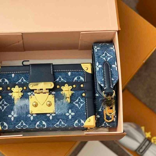 designer luxury women bag louiss handbags totes bags womens crossbody handbag loulou lvs fashion capacity versatile shoulder pursest 5a qual
designer luxury women bag louiss handbags totes bags womens crossbody handbag loulou lvs fashion capacity versatile shoulder pursest 5a qual