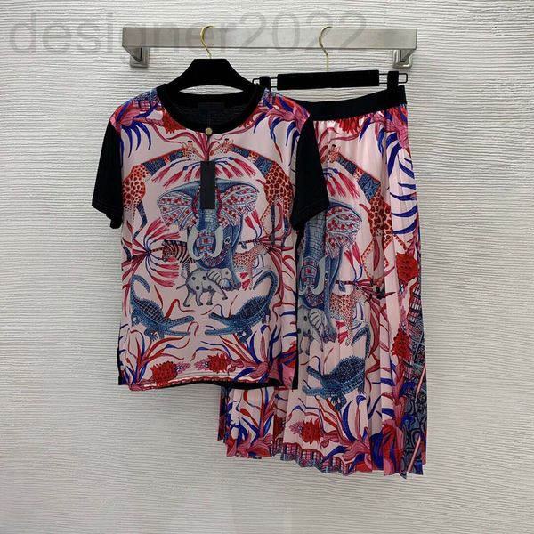 women's tracksuits designer spring animal print set mercerized cotton splicing silk t-shirt elastic waist skirt two sets cx7v, Gray
women's tracksuits designer spring animal print set mercerized cotton splicing silk t-shirt elastic waist skirt two sets cx7v, Gray